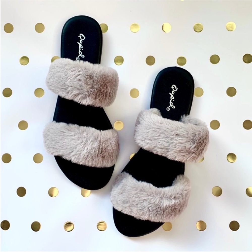 Black grey fuzzy fur slides slippers double band